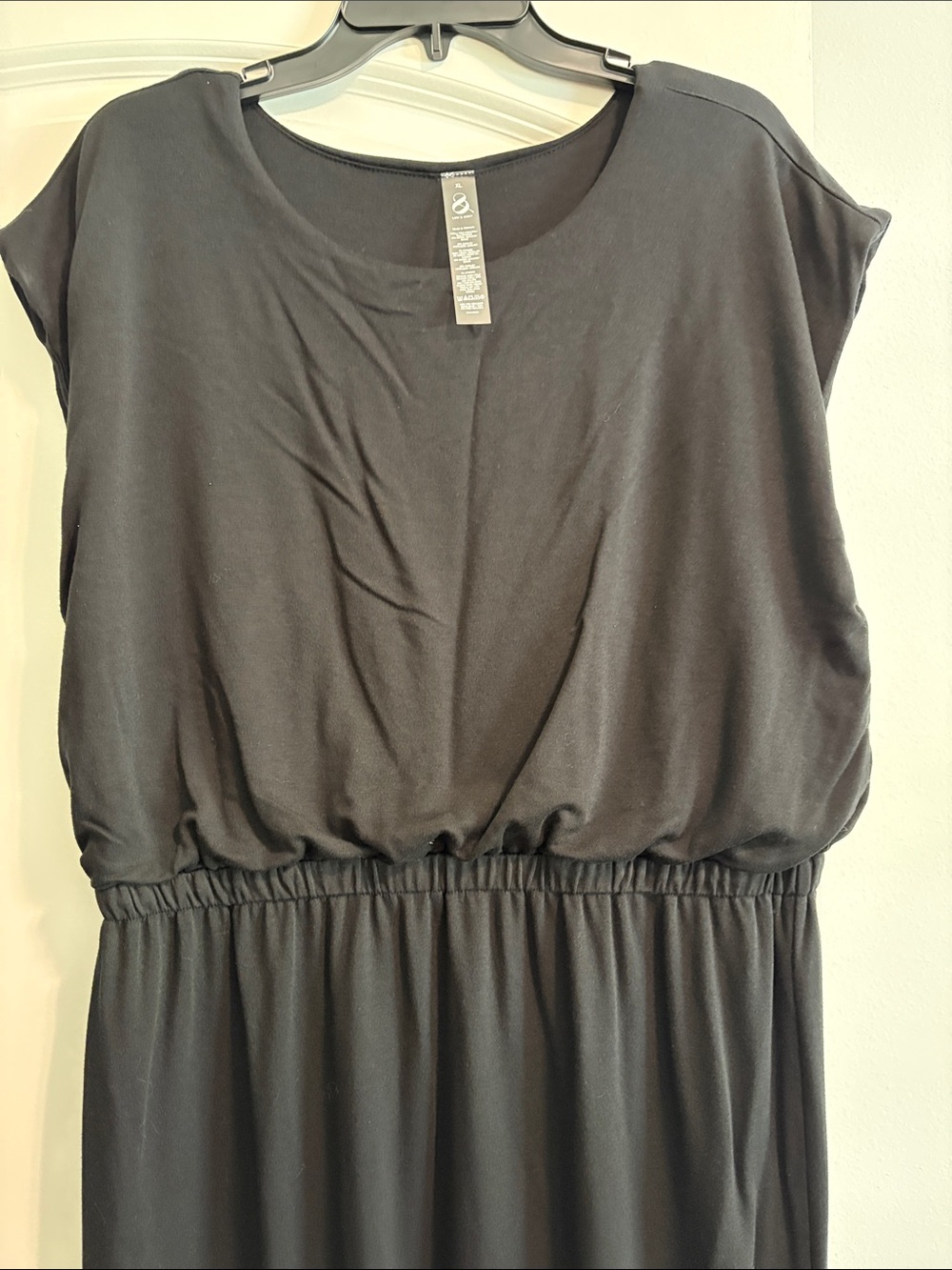 Lou & Grey Black Elastic-Waist Midi Dress - Picture 5 of 6